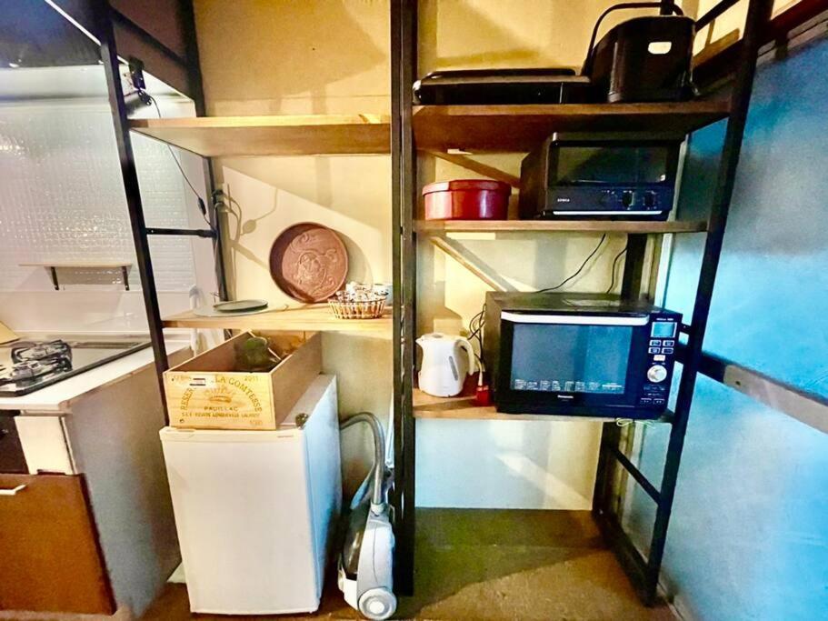 三丁庵 貸別荘 海まで徒歩10分 観光地ペリーロードまで徒歩2分の最高なロケーション 下田を遊び尽くせる貸別荘 無料駐車場もあります2Min Walk To The Perry Road 10Min Walk To The Beach Old Japanese Modern Style House ภายนอก รูปภาพ
